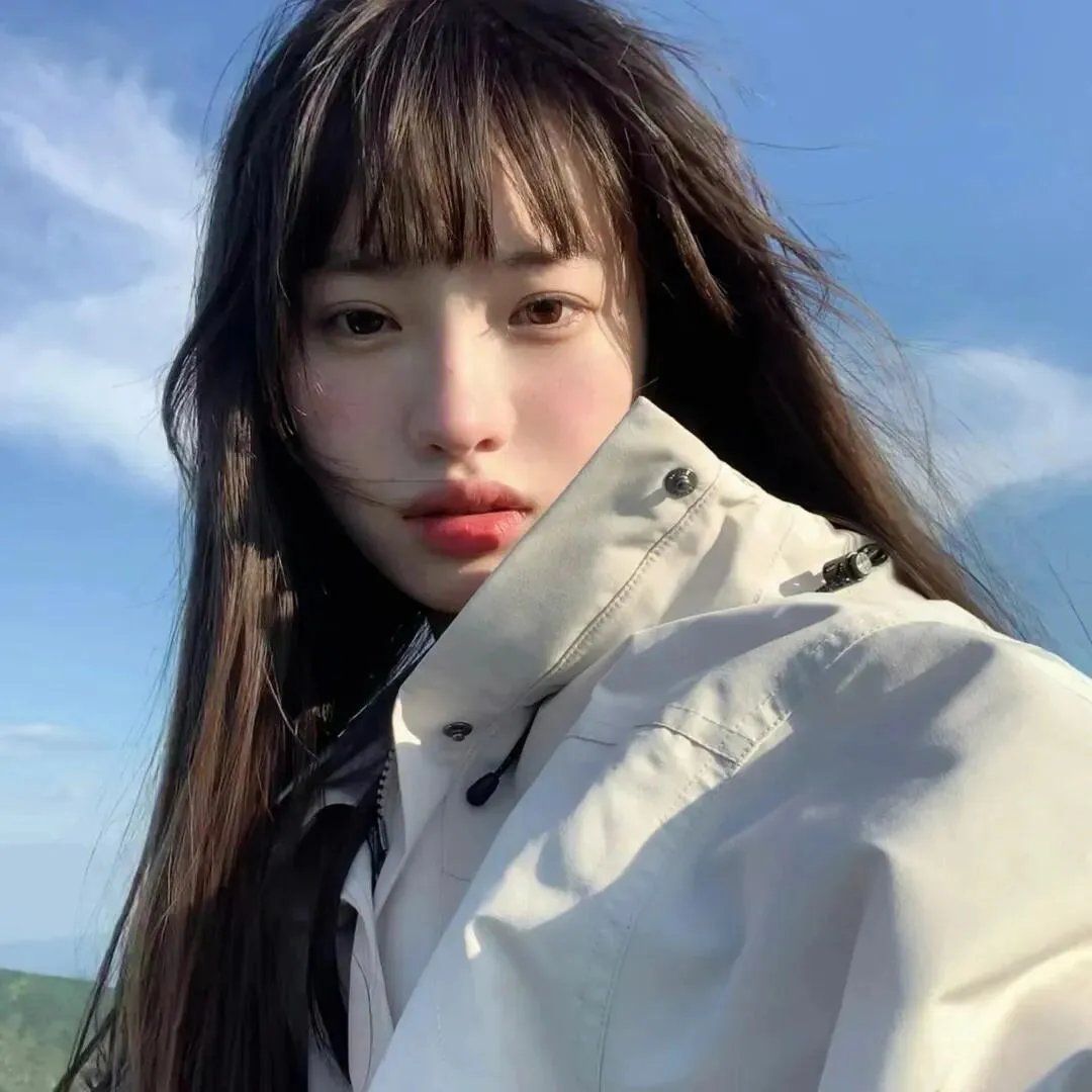 别把本宫当摆设